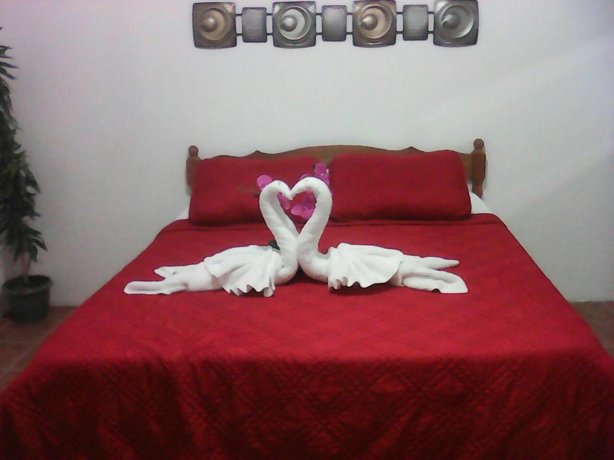Bella Sombra Guest House Downtown Belize City Extérieur photo