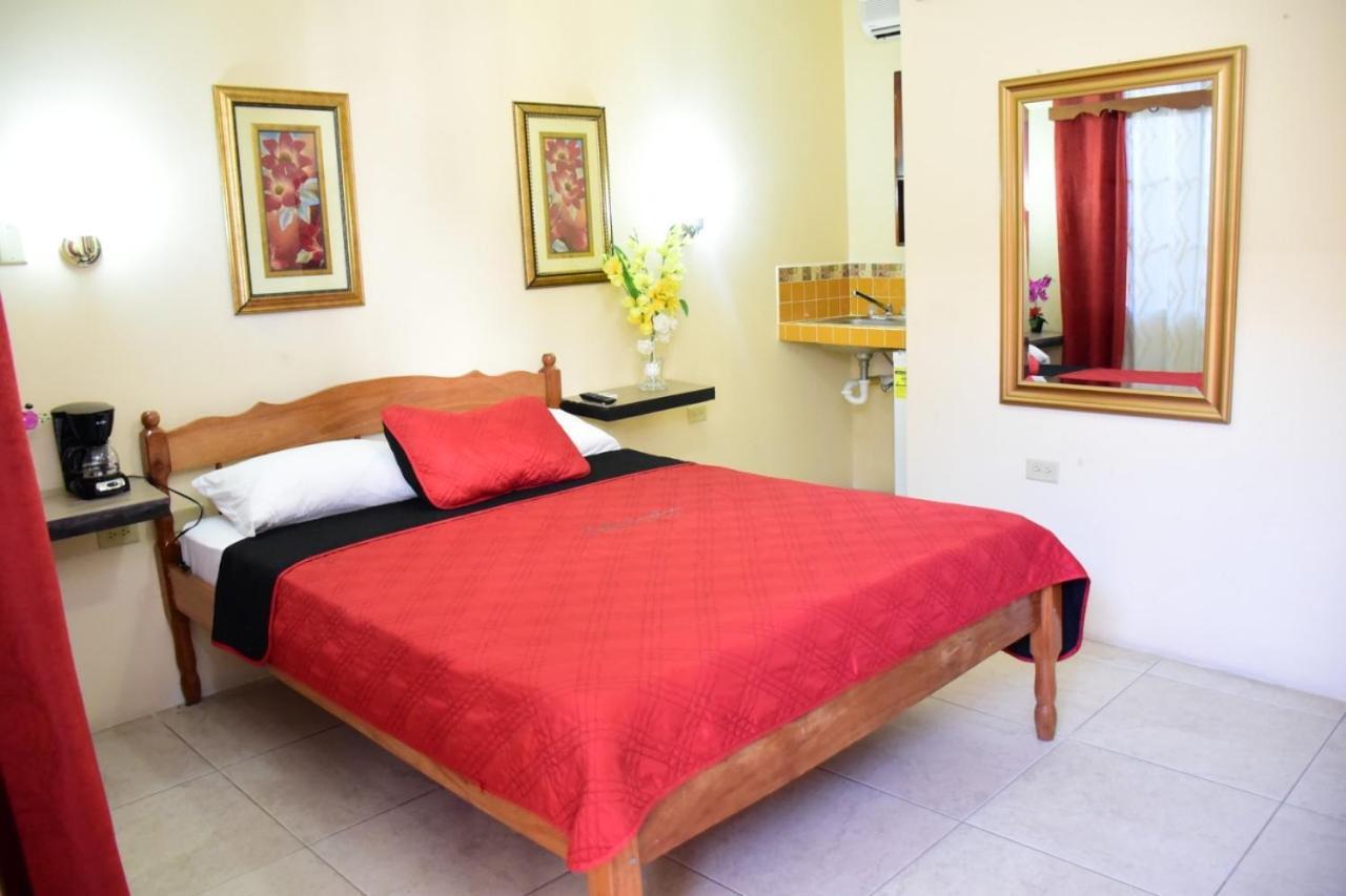 Bella Sombra Guest House Downtown Belize City Extérieur photo